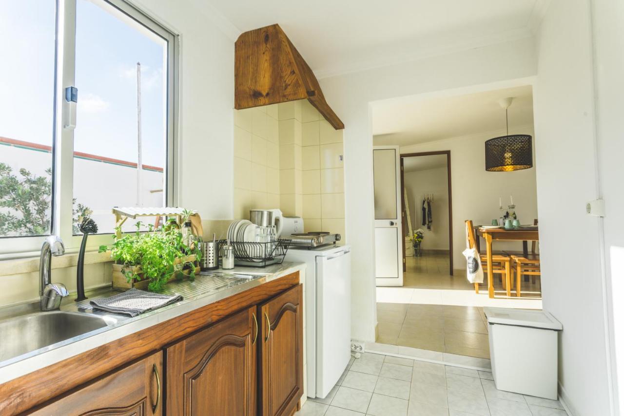 Bed and Breakfast Soulsurfcamp Portugal Пениши Экстерьер фото
