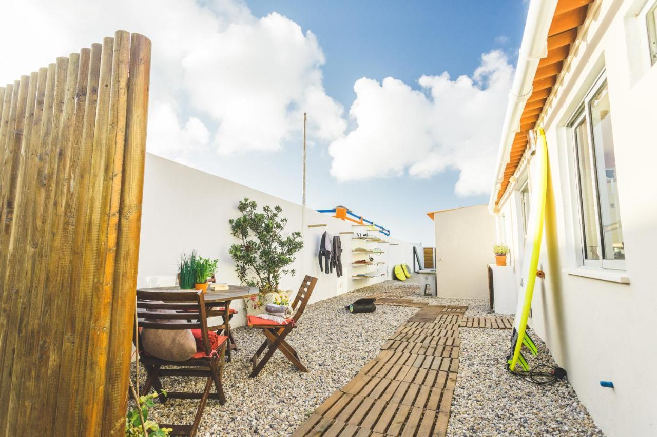 Bed and Breakfast Soulsurfcamp Portugal Пениши Экстерьер фото