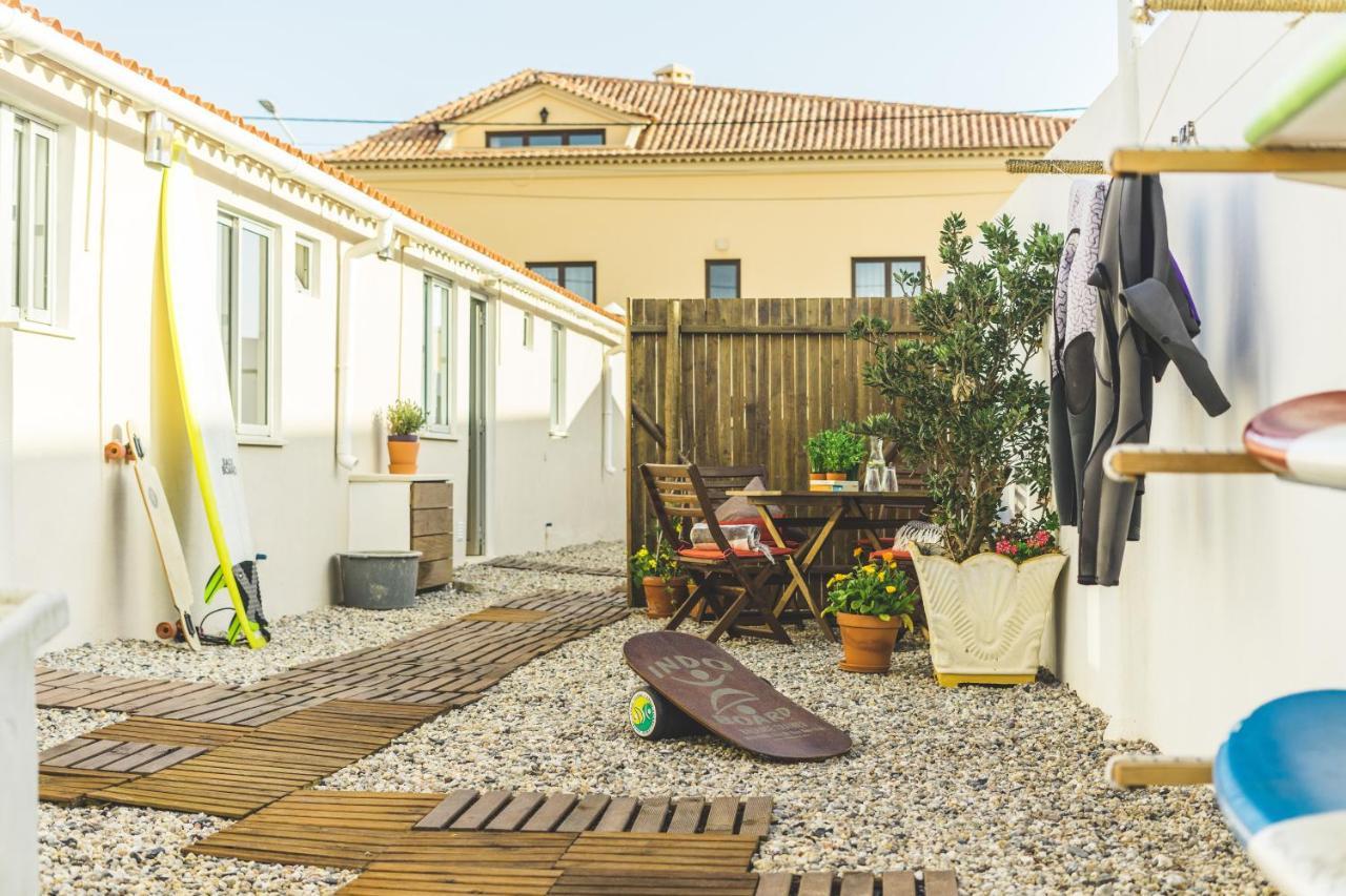 Bed and Breakfast Soulsurfcamp Portugal Пениши Экстерьер фото